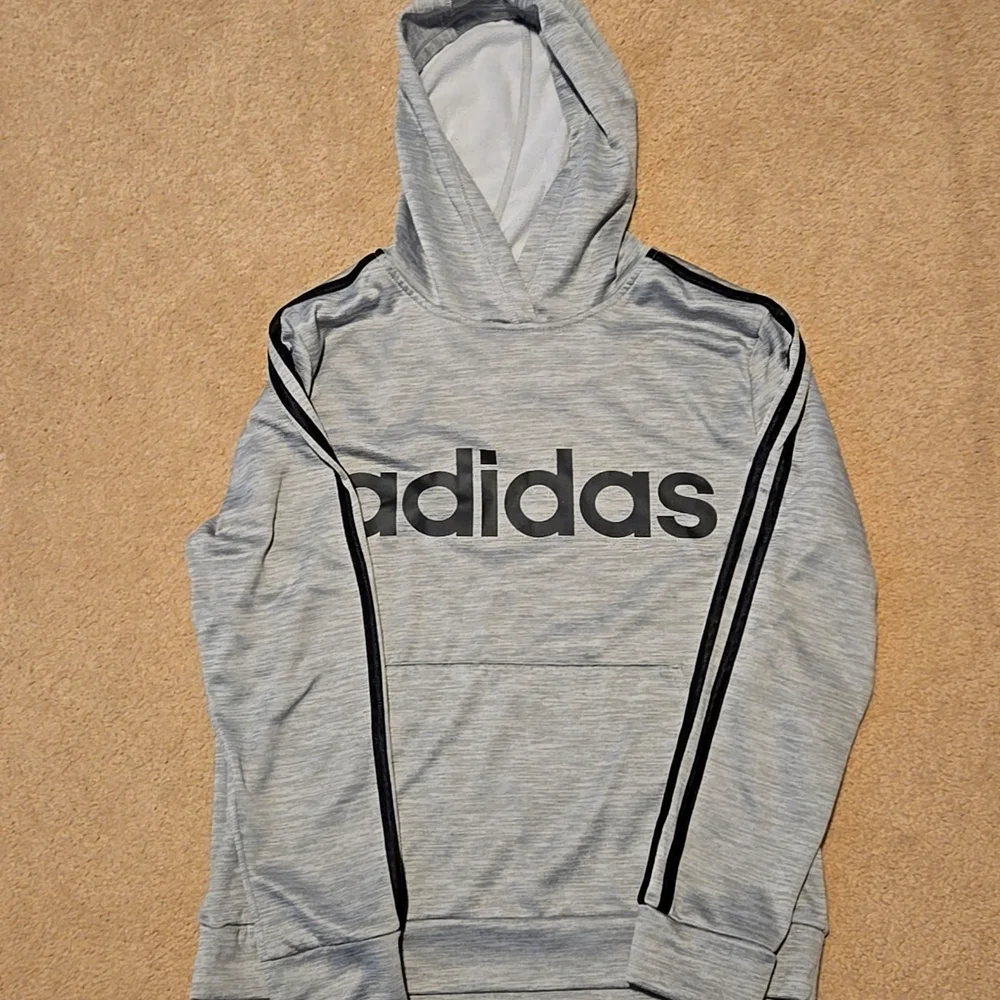 Adidas - Picture 1 of 4